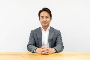 武藤仁紀COOに聞く、大阪シーリング印刷 シール売上ナンバーワンの理由