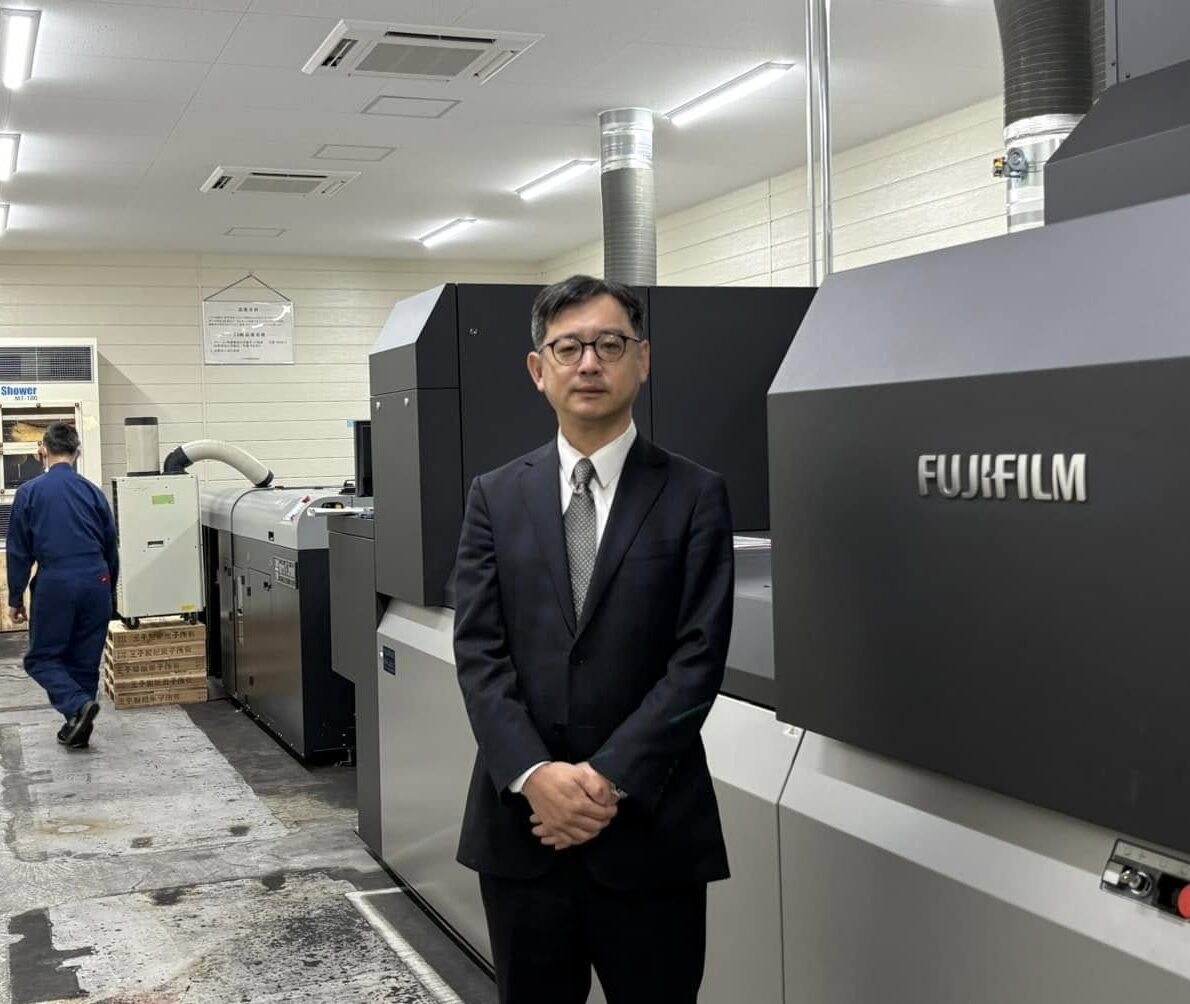 トキワ印刷(大阪府)、インクジェット印刷機+印刷通販で厚紙のさらなる需要を掘り起こす